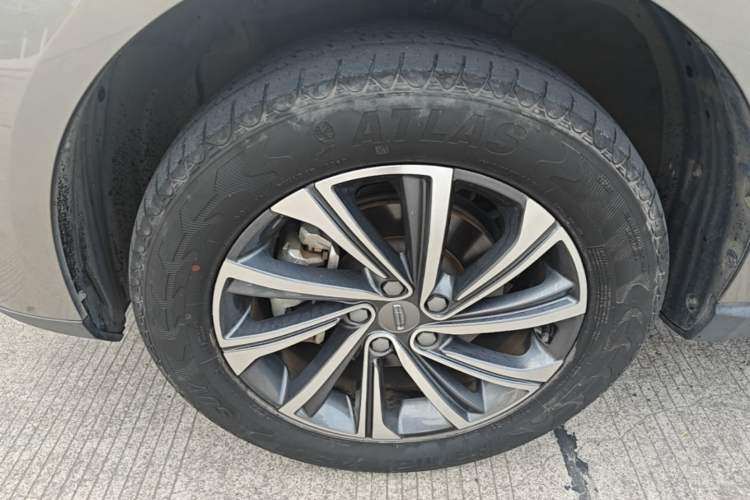 Used Geely Auto Vision X6 2020 1.4T CVT Luxury Edition Left Front Wheel Hub