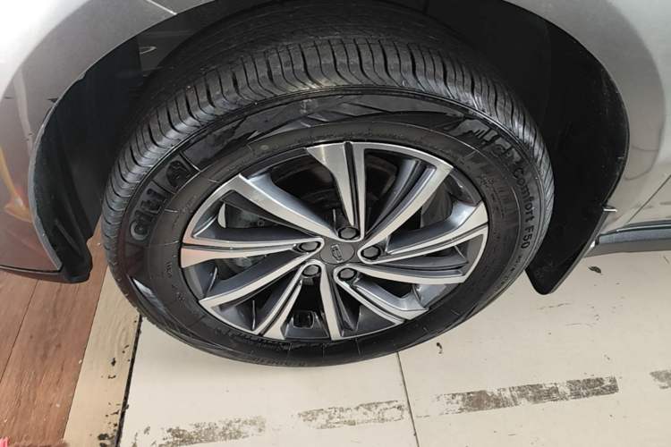Used Geely Auto Vision X6 2020 1.4T CVT Asian Games Edition Left Front Wheel Hub