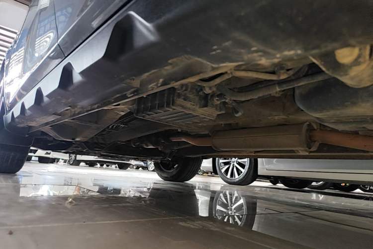 Used Geely Auto Vision X6 2020 1.4T CVT Asian Games Edition Left Side Sill