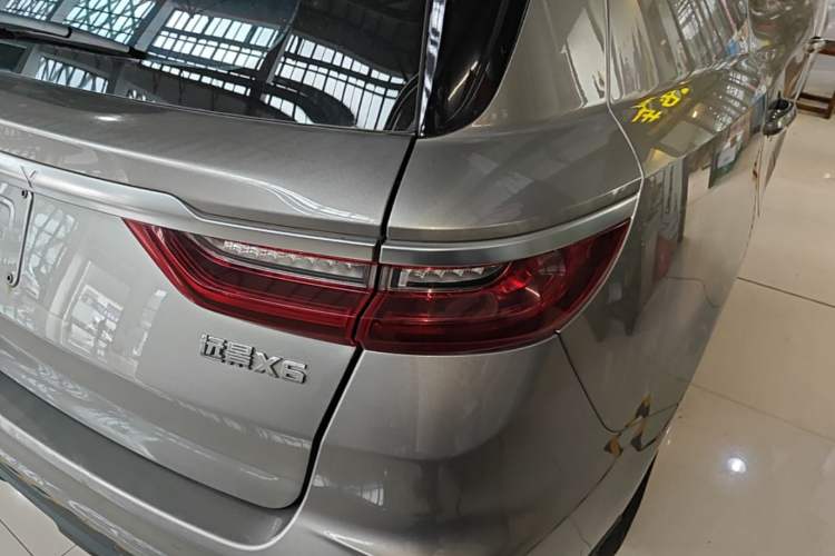 Used Geely Auto Vision X6 2020 1.4T Manual Luxury Model Right Rear Taillight