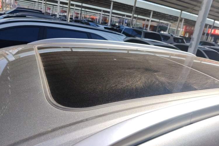 Used Geely Auto Vision X6 2020 1.4T CVT Asian Games Edition Roof