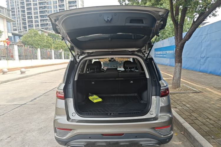 Used Geely Auto Vision X6 2020 1.4T CVT Luxury Edition Trunk