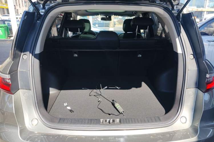 Used Geely Auto Vision X6 2020 1.4T CVT Asian Games Edition Trunk
