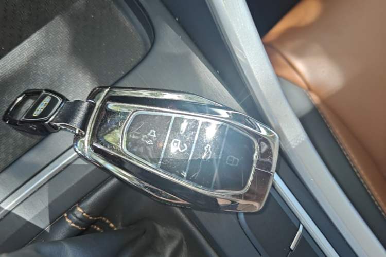Used Geely Auto Vision X6 2020 1.4T CVT Luxury Edition Vehicle Key