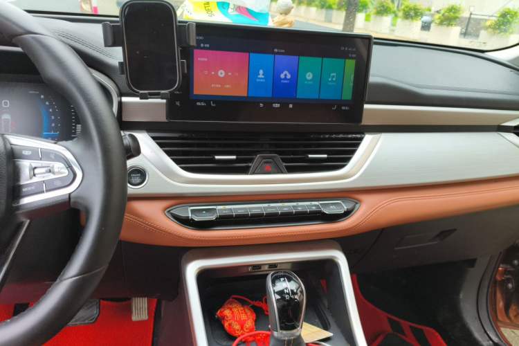 Used Geely Auto Vision X6 2020 1.4T CVT Luxury Edition Audio And AC Panel