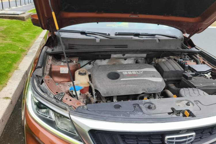 Used Geely Auto Vision X6 2020 1.4T CVT Luxury Edition Engine Bay Right