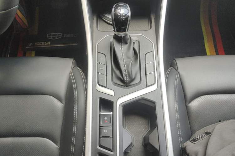 Used Geely Auto Vision X6 2020 1.4T CVT Luxury Edition Gear Lever