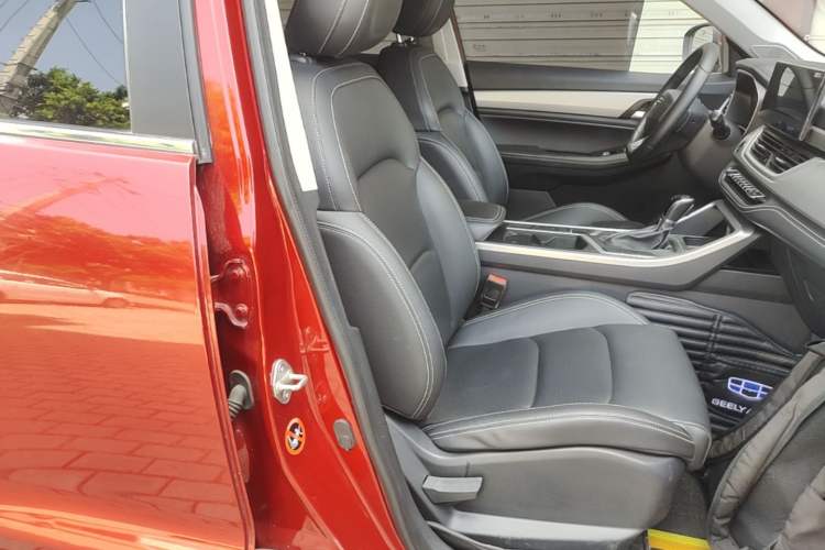 Used Geely Auto Vision X6 2020 1.4T CVT Luxury Edition Right Front Seat