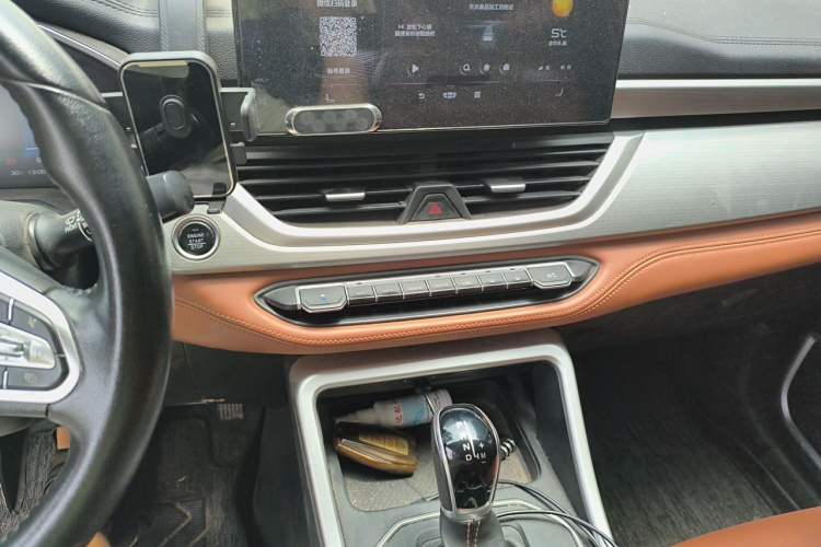 Used Geely Auto Vision X6 2020 1.4T CVT Asian Games Edition Audio And AC Panel