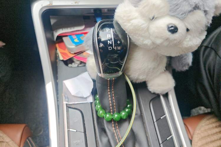 Used Geely Auto Vision X6 2020 1.4T CVT Luxury Edition Gear Lever