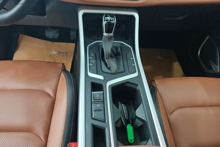 Used Geely Auto Vision X6 2020 1.4T CVT Luxury Edition Gear Lever