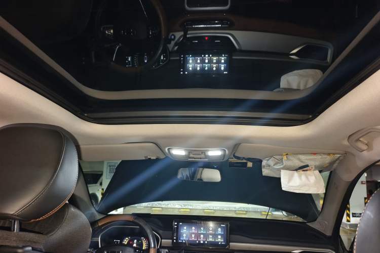 Used Geely Auto Vision X6 2020 1.4T CVT Asian Games Edition Headliner