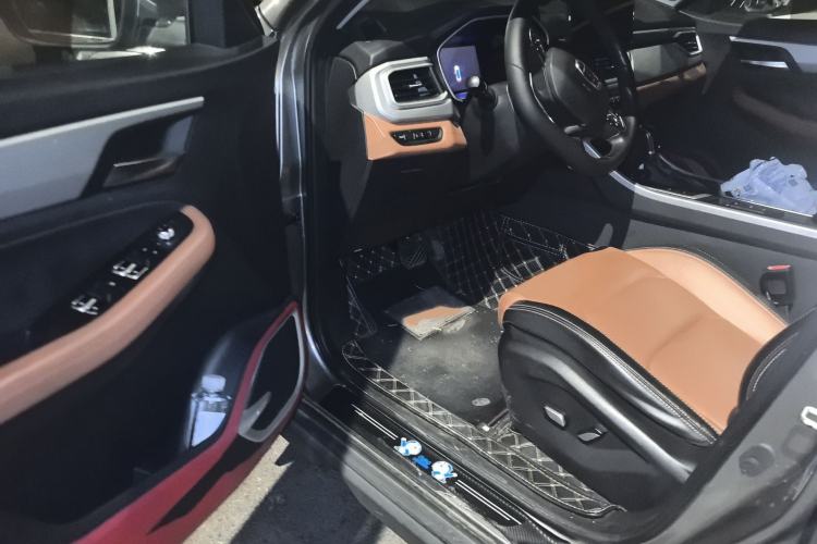 Used Geely Auto Vision X6 2020 1.4T CVT Asian Games Edition Interior 3