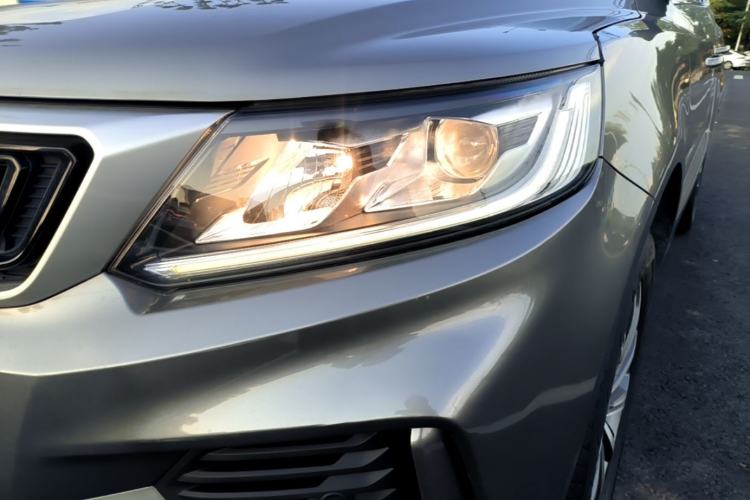Used Geely Auto Vision X6 2020 1.4T Manual Luxury Model Left Front Headlight