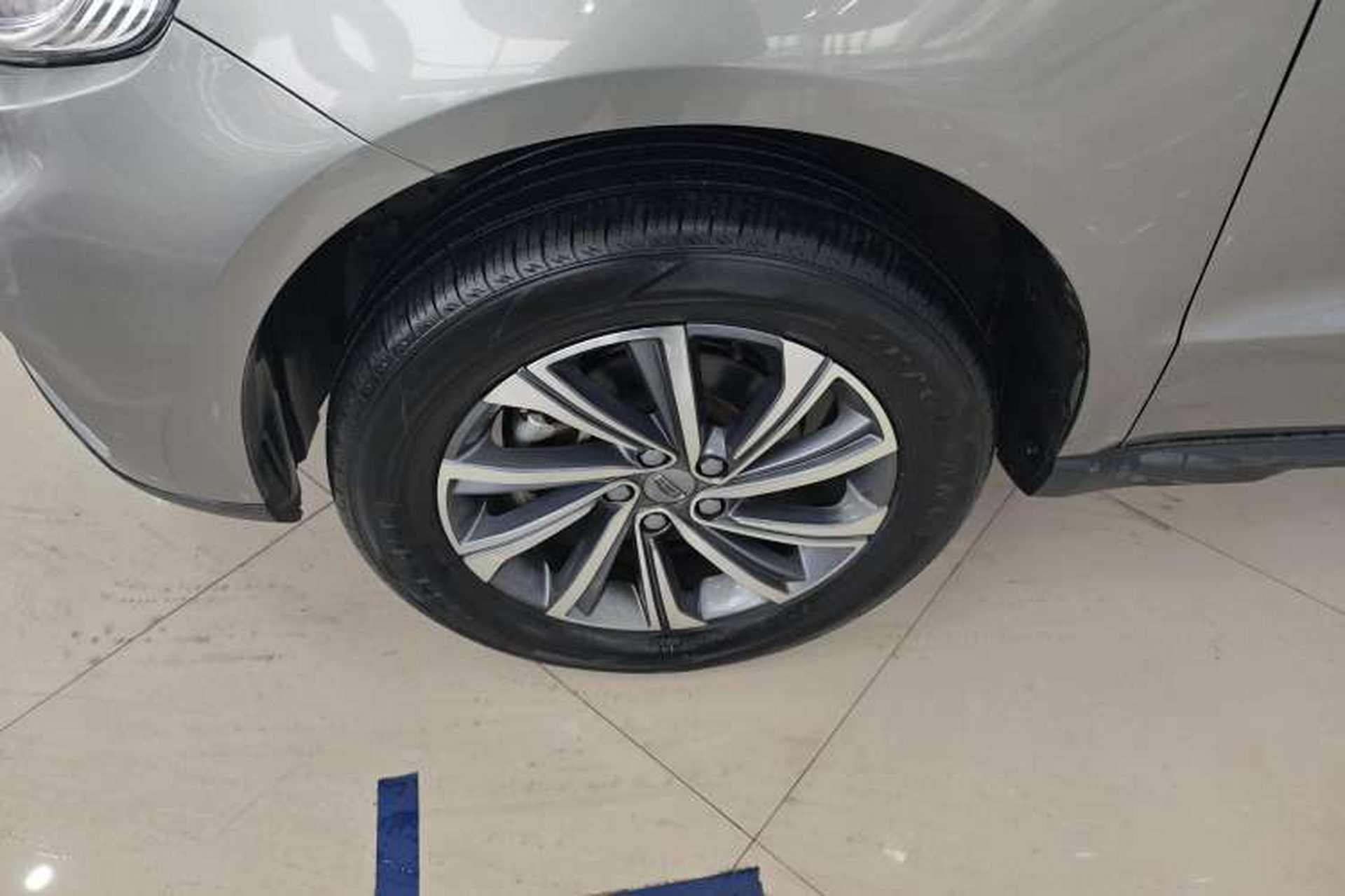 Used Geely Auto Vision X6 2020 1.4T CVT Luxury Edition Left Front Wheel Hub