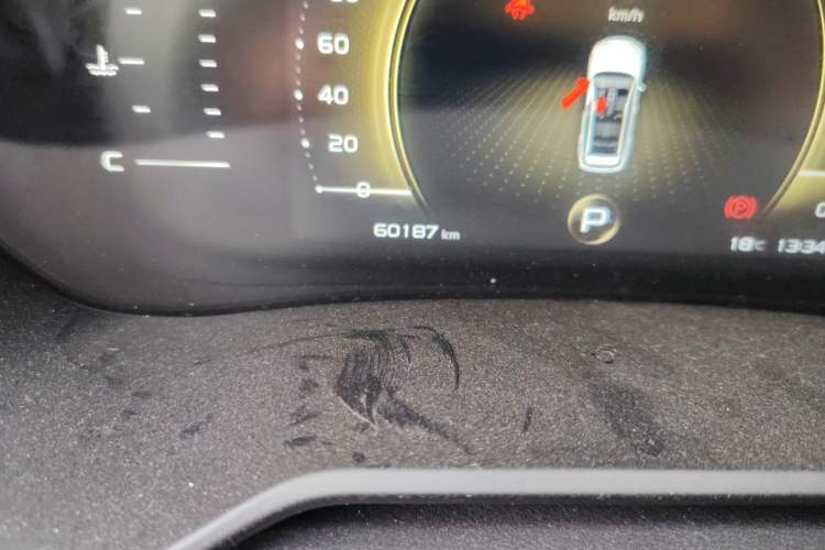 Used Geely Auto Vision X6 2020 1.4T CVT Asian Games Edition Odometer Close Up