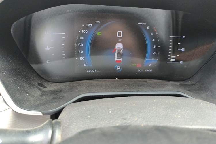 Used Geely Auto Vision X6 2020 1.4T CVT Asian Games Edition Odometer Close Up