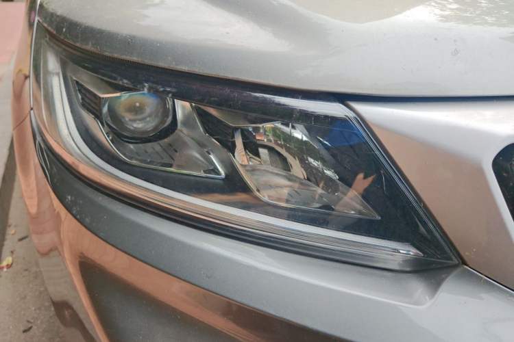 Used Geely Auto Vision X6 2020 1.4T CVT Luxury Edition Right Front Headlight