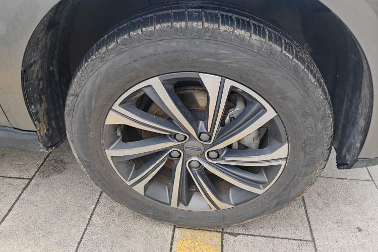 Used Geely Auto Vision X6 2020 1.4T CVT Asian Games Edition Right Front Wheel Hub