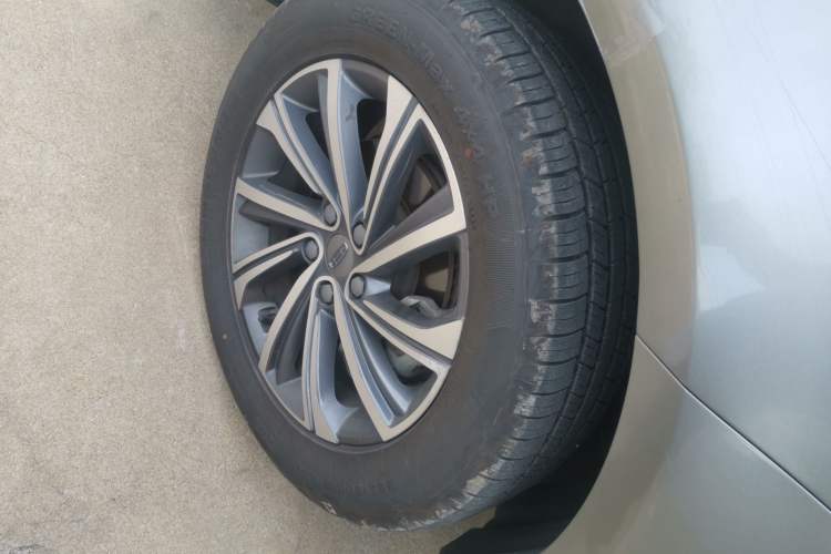 Used Geely Auto Vision X6 2020 1.4T CVT Luxury Edition Right Front Wheel Hub
