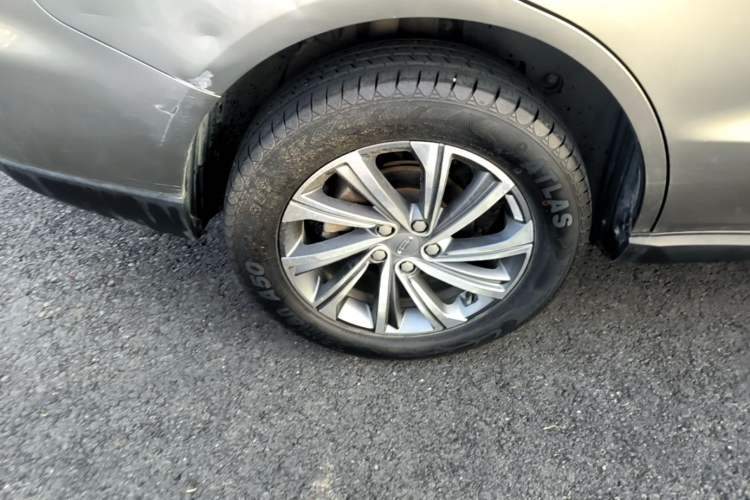 Used Geely Auto Vision X6 2020 1.4T Manual Luxury Model Right Rear Wheel Hub