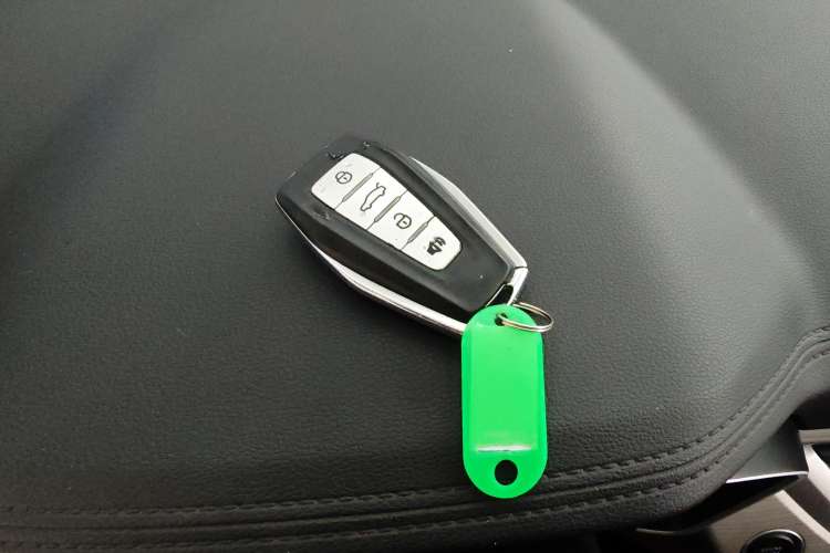 Used Geely Auto Vision X6 2020 1.4T CVT Luxury Edition Vehicle Key