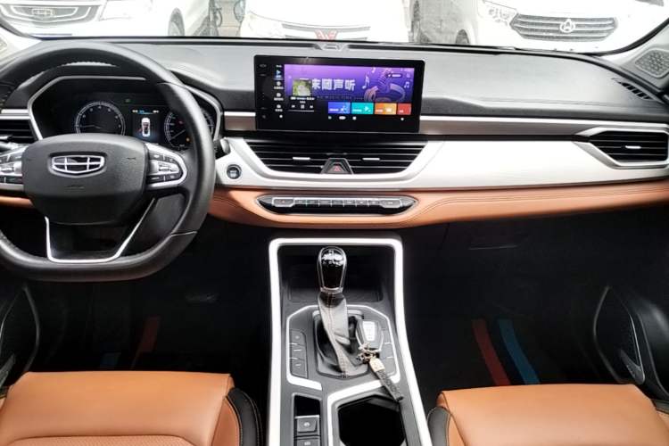 Used Geely Auto Vision X6 2020 1.4T CVT Luxury Edition Audio And AC Panel