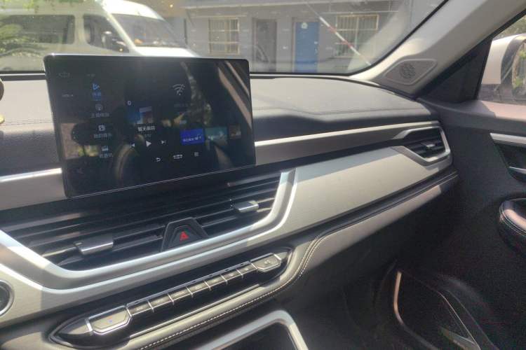 Used Geely Auto Vision X6 2020 1.4T Manual Luxury Model Audio And AC Panel