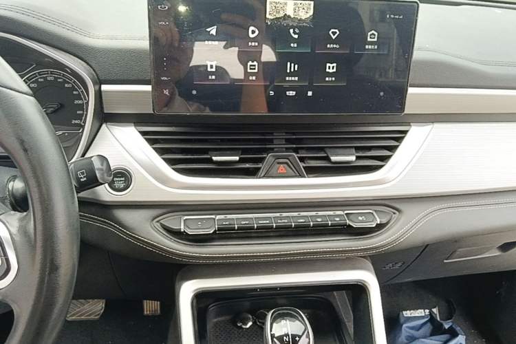 Used Geely Auto Vision X6 2020 1.4T CVT Luxury Edition Audio And AC Panel