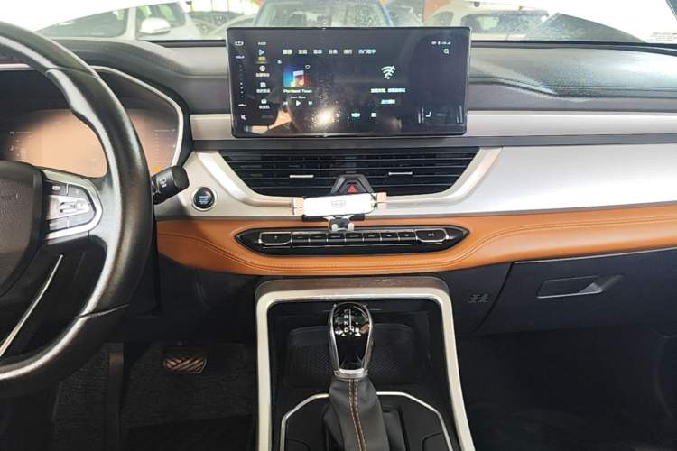 Used Geely Auto Vision X6 2020 1.4T CVT Asian Games Edition Audio And AC Panel