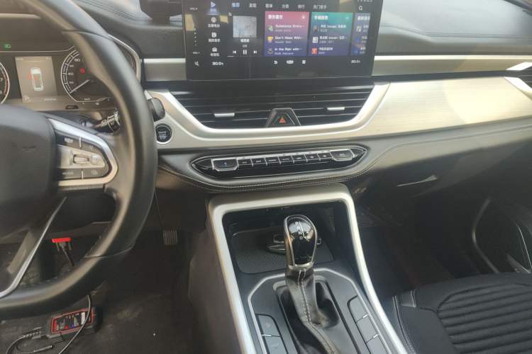 Used Geely Auto Vision X6 2020 1.4T CVT Luxury Edition Audio And AC Panel