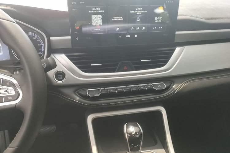 Used Geely Auto Vision X6 2020 1.4T CVT Luxury Edition Audio And AC Panel