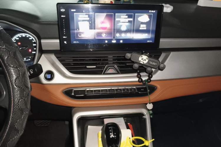 Used Geely Auto Vision X6 2020 1.4T CVT Luxury Edition Audio And AC Panel