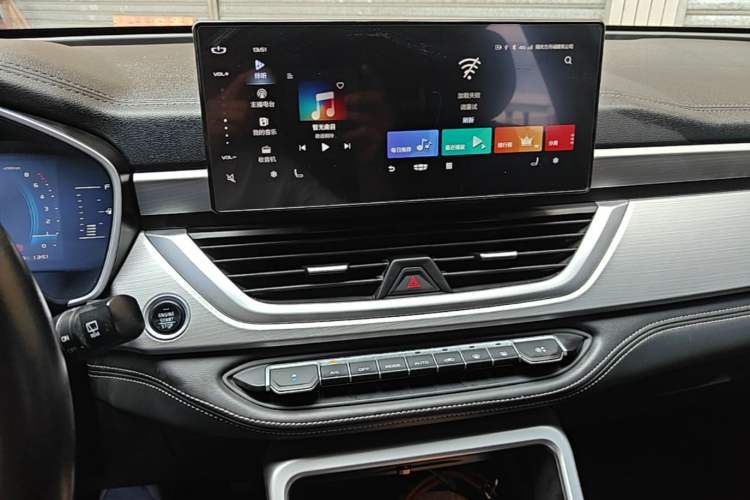 Used Geely Auto Vision X6 2020 1.4T CVT Asian Games Edition Audio And AC Panel