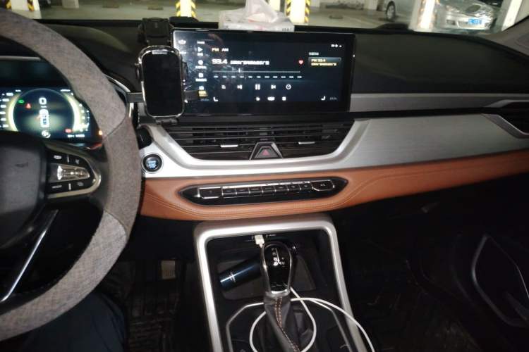 Used Geely Auto Vision X6 2020 1.4T CVT Asian Games Edition Audio And AC Panel