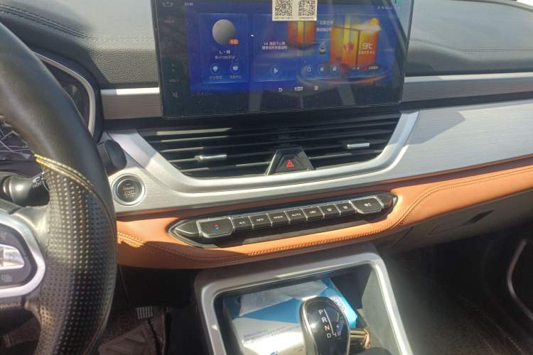 Used Geely Auto Vision X6 2020 1.4T CVT Luxury Edition Audio And AC Panel