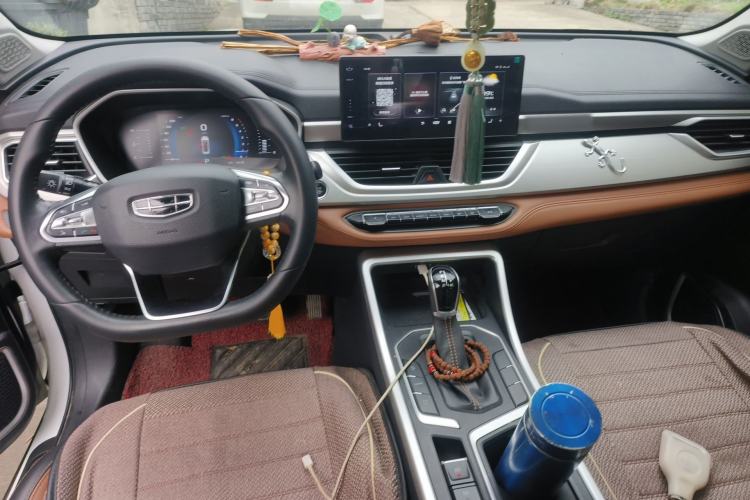 Used Geely Auto Vision X6 2020 1.4T CVT Asian Games Edition Center Console