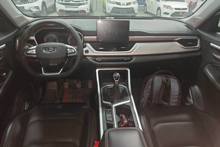 Used Geely Auto Vision X6 2020 1.4T Manual Luxury Model Center Console