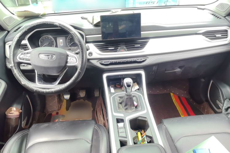 Used Geely Auto Vision X6 2020 1.4T Manual Luxury Model Center Console