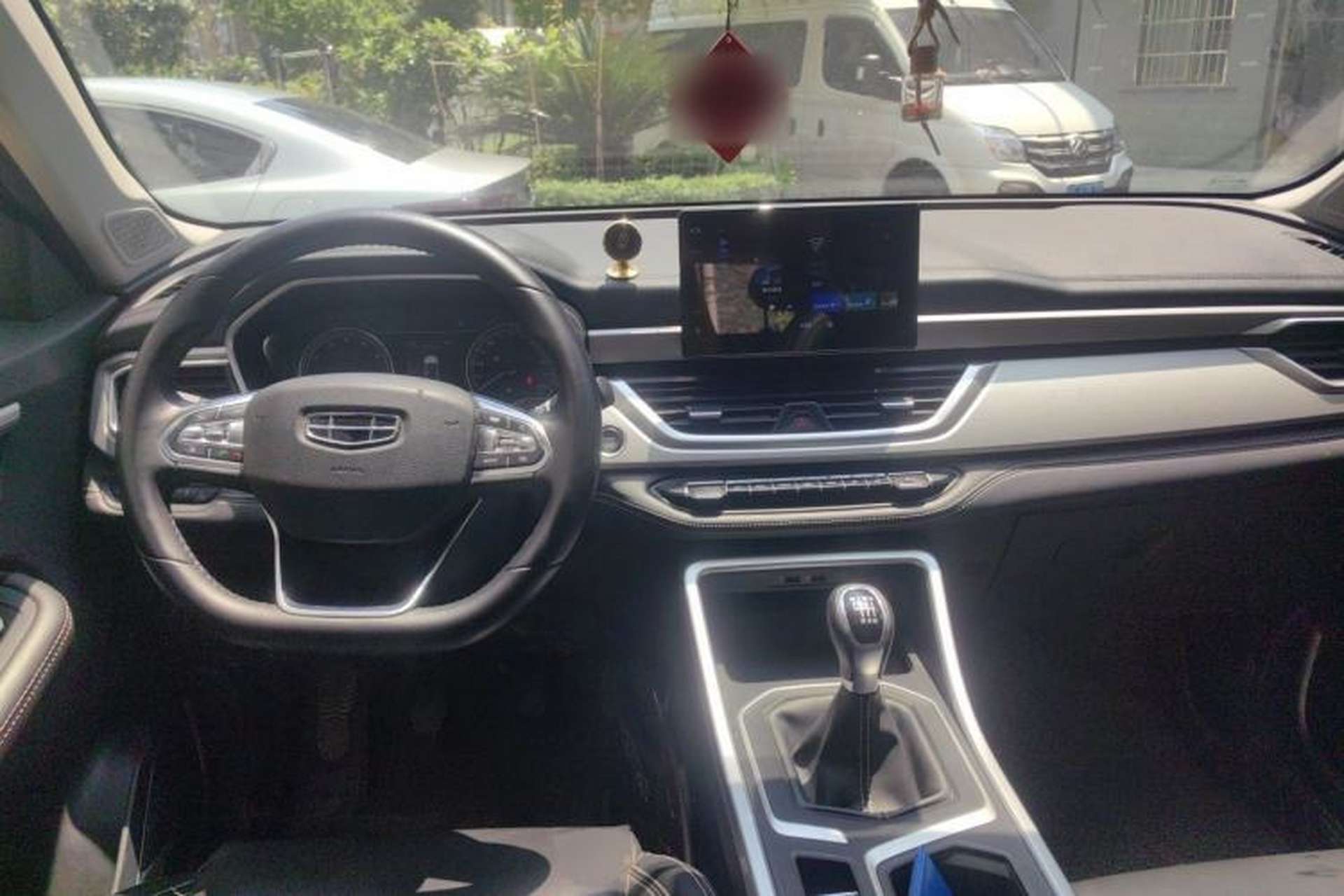 Used Geely Auto Vision X6 2020 1.4T Manual Luxury Model Center Console