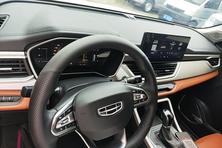 Used Geely Auto Vision X6 2020 1.4T CVT Asian Games Edition Center Console