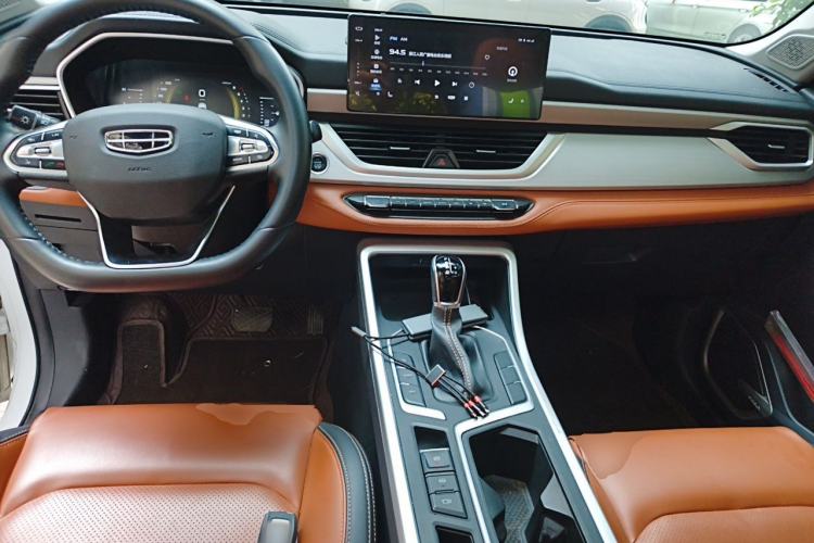 Used Geely Auto Vision X6 2020 1.4T CVT Asian Games Edition Center Console