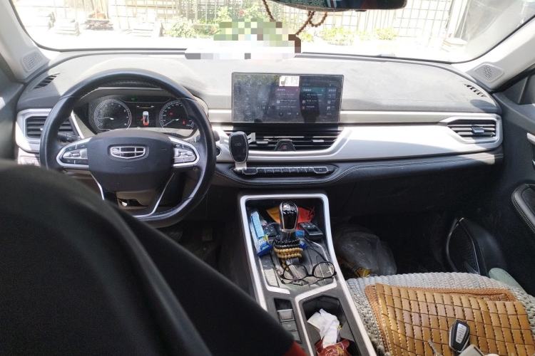 Used Geely Auto Vision X6 2020 1.4T CVT Luxury Edition Center Console