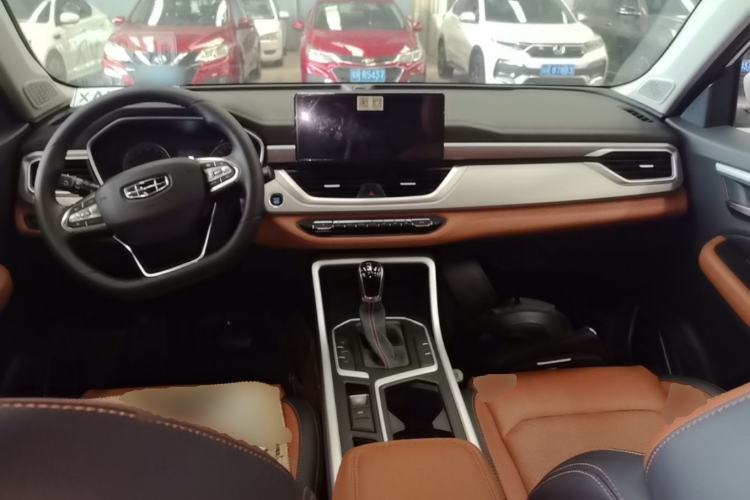 Used Geely Auto Vision X6 2020 1.4T CVT Luxury Edition Center Console