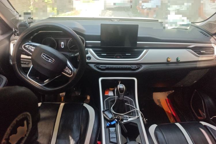 Used Geely Auto Vision X6 2020 1.4T Manual Luxury Model Center Console