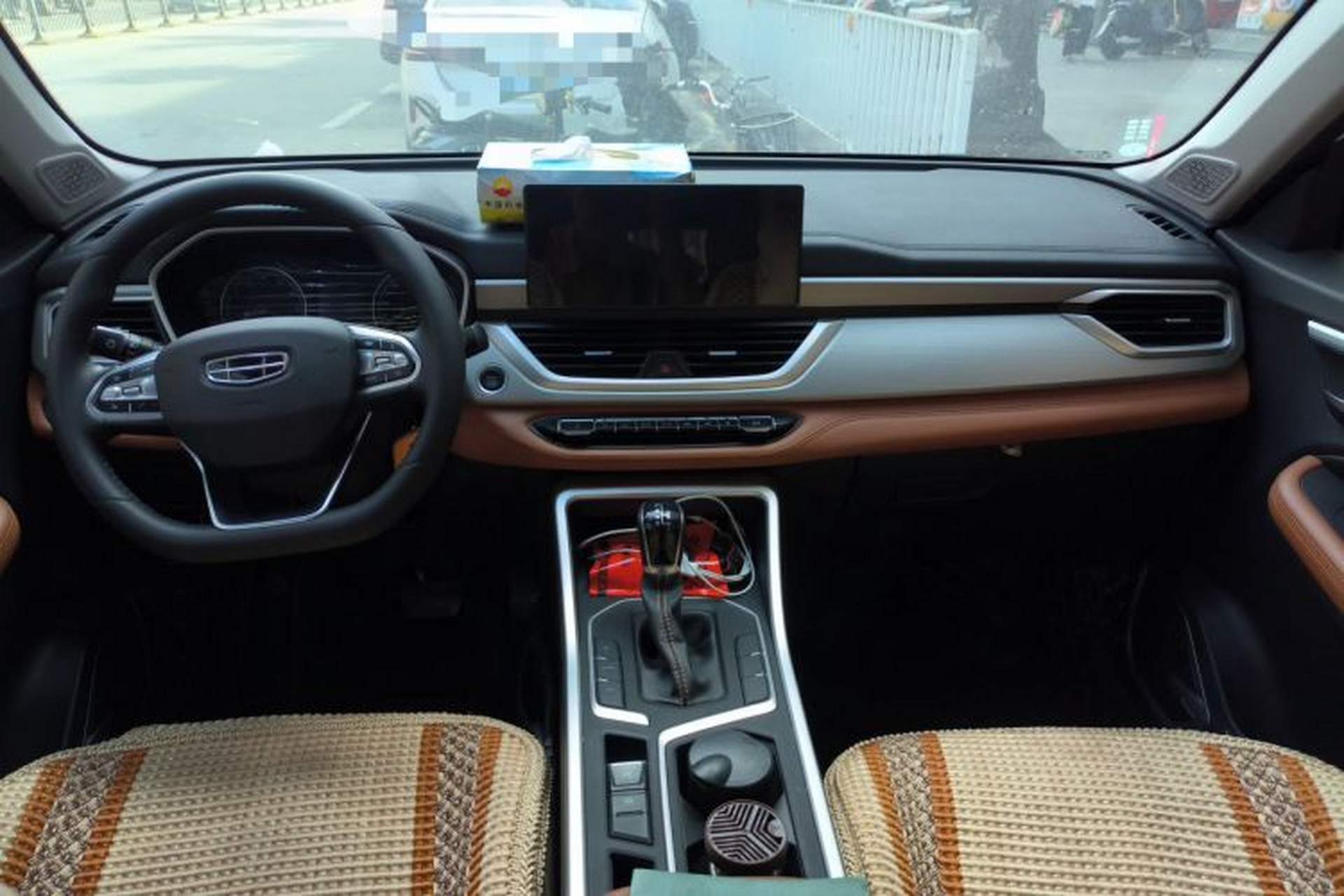 Used Geely Auto Vision X6 2020 1.4T CVT Luxury Edition Center Console