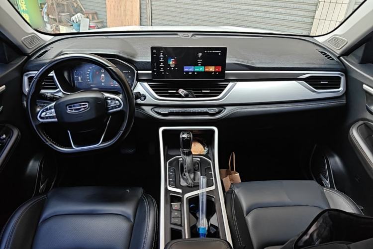 Used Geely Auto Vision X6 2020 1.4T CVT Asian Games Edition Center Console