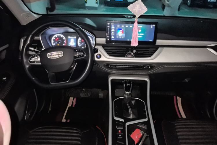 Used Geely Auto Vision X6 2020 1.4T CVT Luxury Edition Center Console