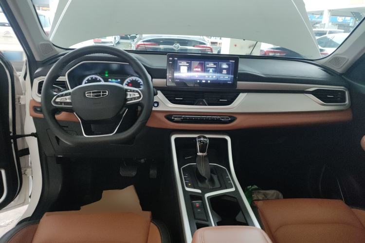 Used Geely Auto Vision X6 2020 1.4T CVT Luxury Edition Center Console