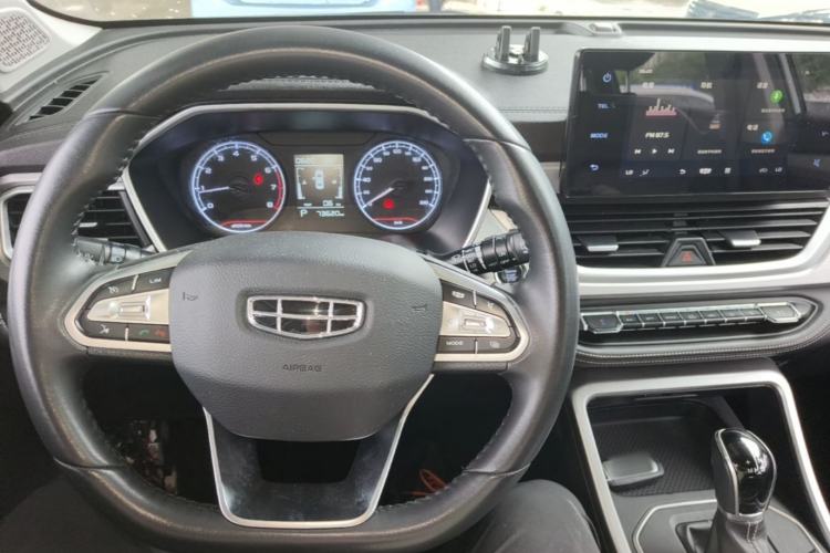 Used Geely Auto Vision X6 2020 1.4T CVT Luxury Edition Center Console